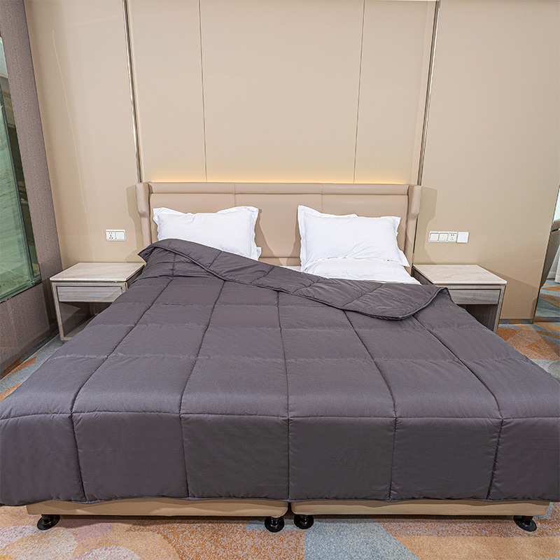 Fabricae: Microfiber Splipping: Vitrum Beads / Polyester Colo colui cultum: Alba aut Nativus magnitudine: Didymus, plena, Regina, Rex vel Nativus Packing, Vacued, PVC, filum aut Nativus.